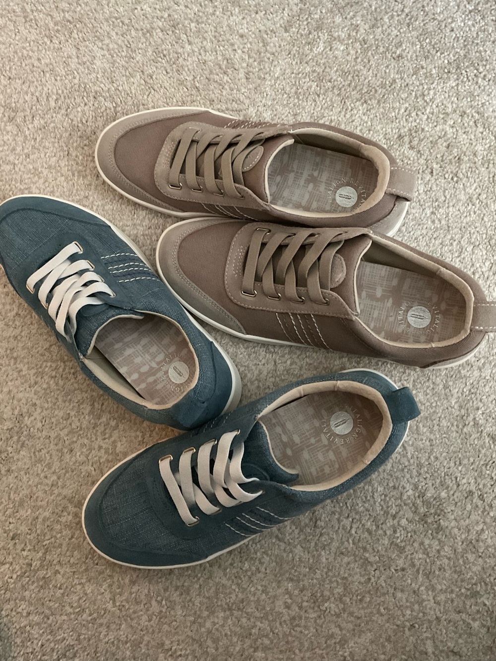 REVITALIGN Women's Low-Top Sneakers in denim OR Taupe